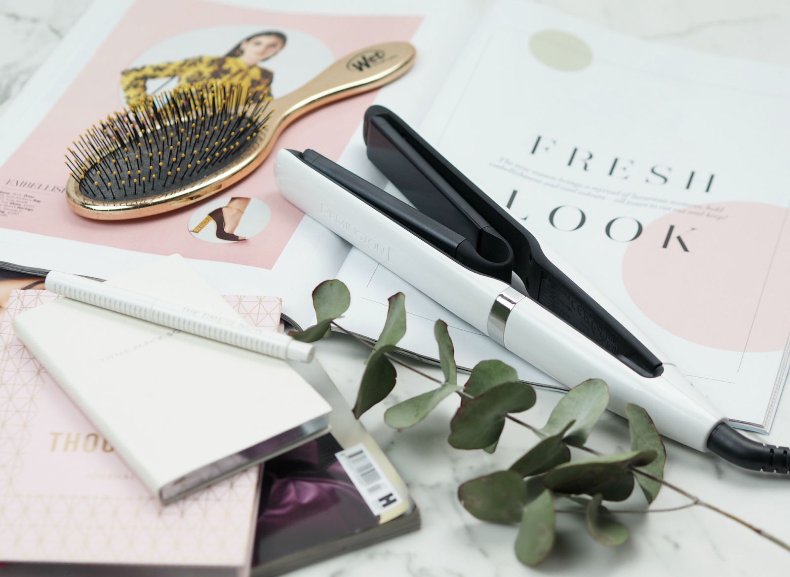 The World's First Suspended Plate Straightener: Are Remington's 'Air Plates' Really A Superior Way To Style"